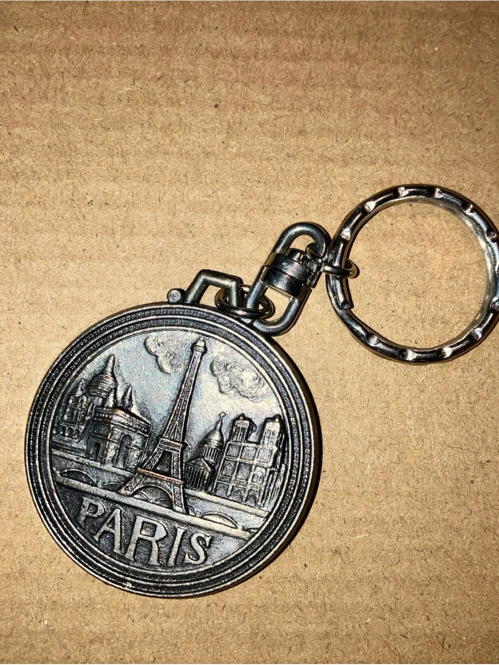 Paris Metal Souvenir Keychain - Antique Silver Finish Vintage